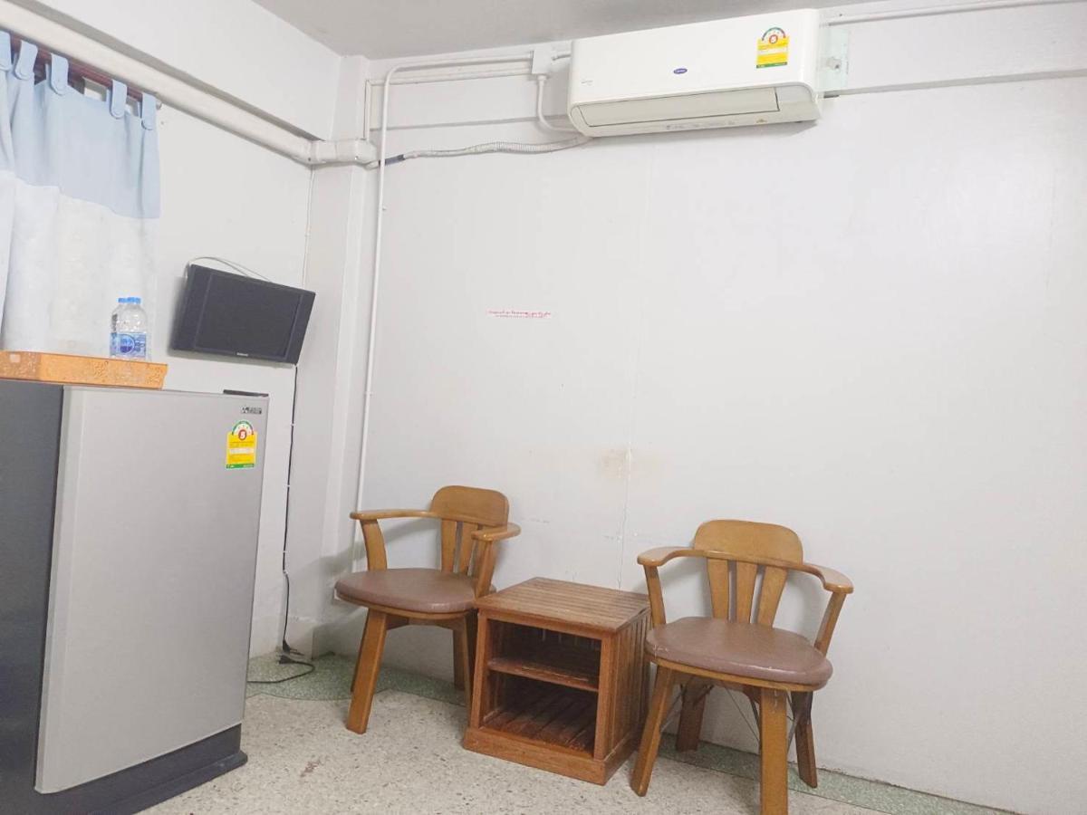 ห้องพักสุขสบายวังหลัง 방콕 외부 사진