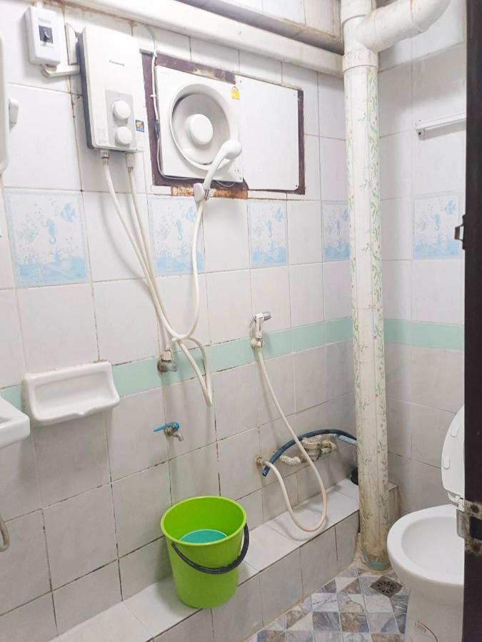 ห้องพักสุขสบายวังหลัง 방콕 외부 사진